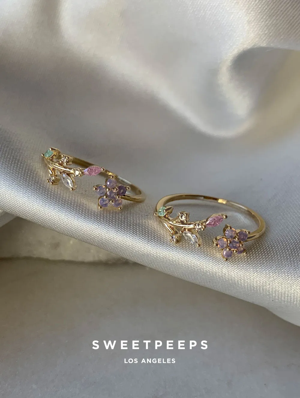 Amoray Pastel Flower Ring
