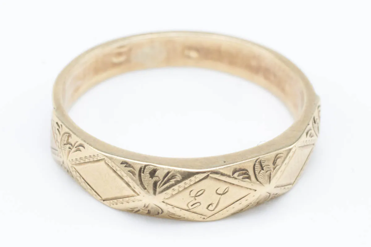 Antique Memorial Gold & Woven Hair Ring