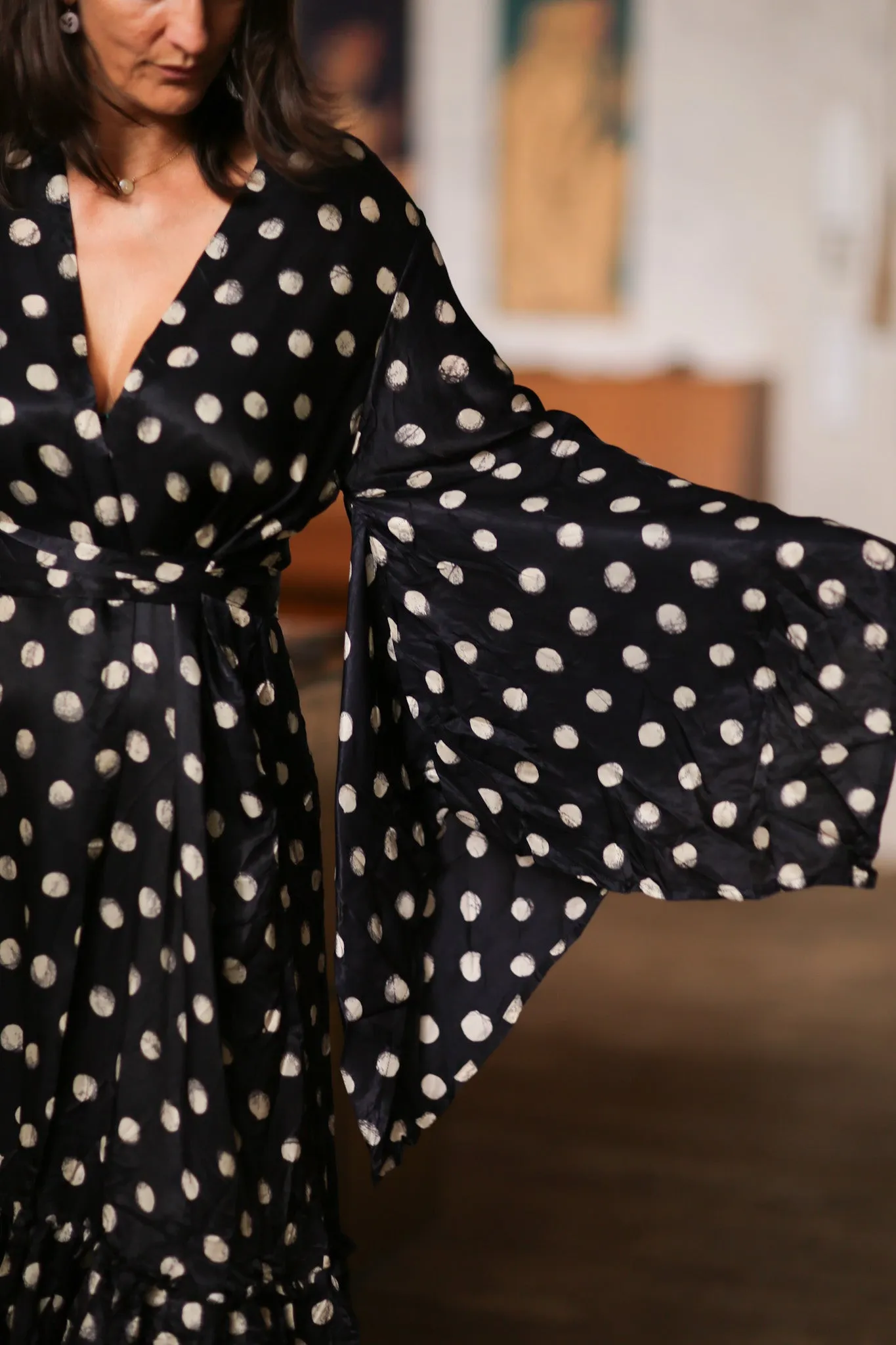 BLACK POLKA DOT XL SILK KIMONO