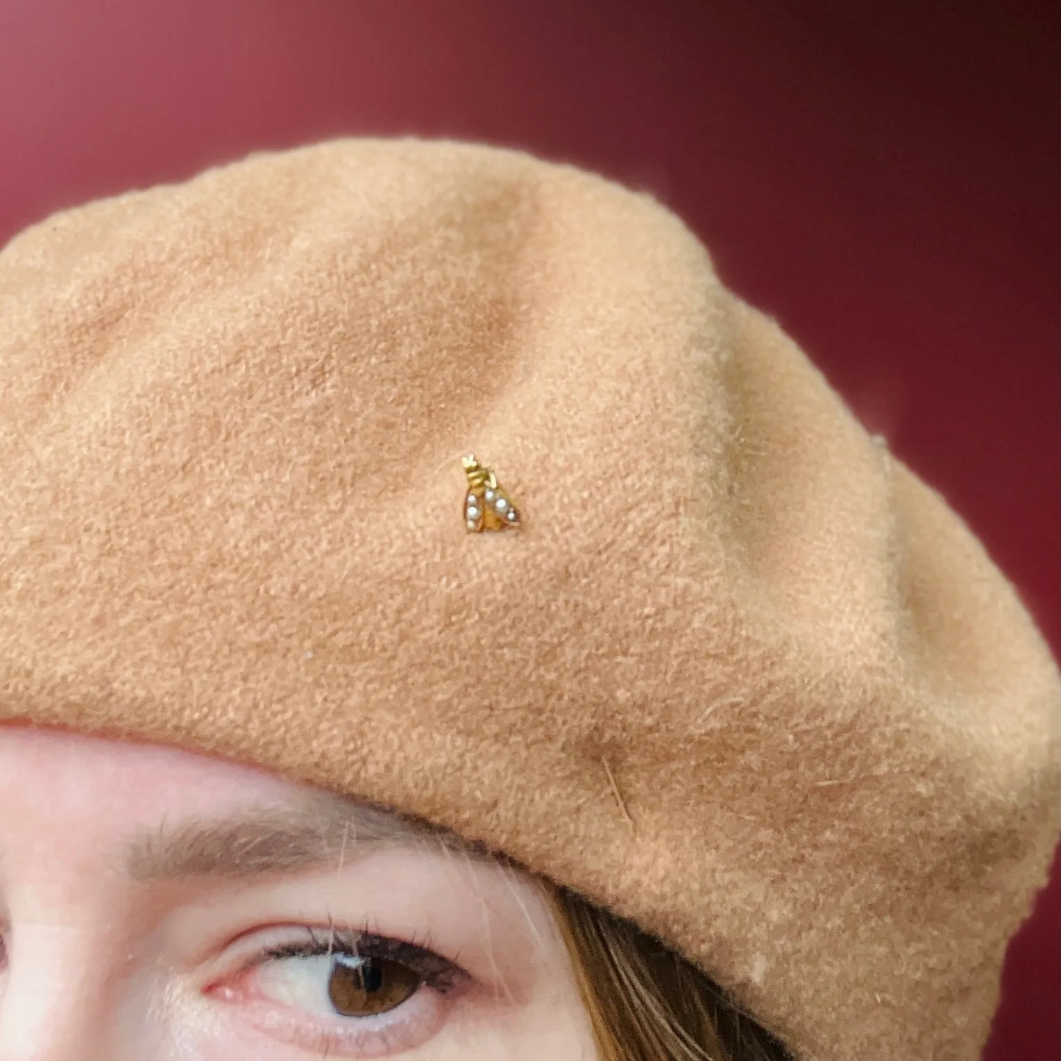 Busy Little Bee Gold & Pearl Stick Pin