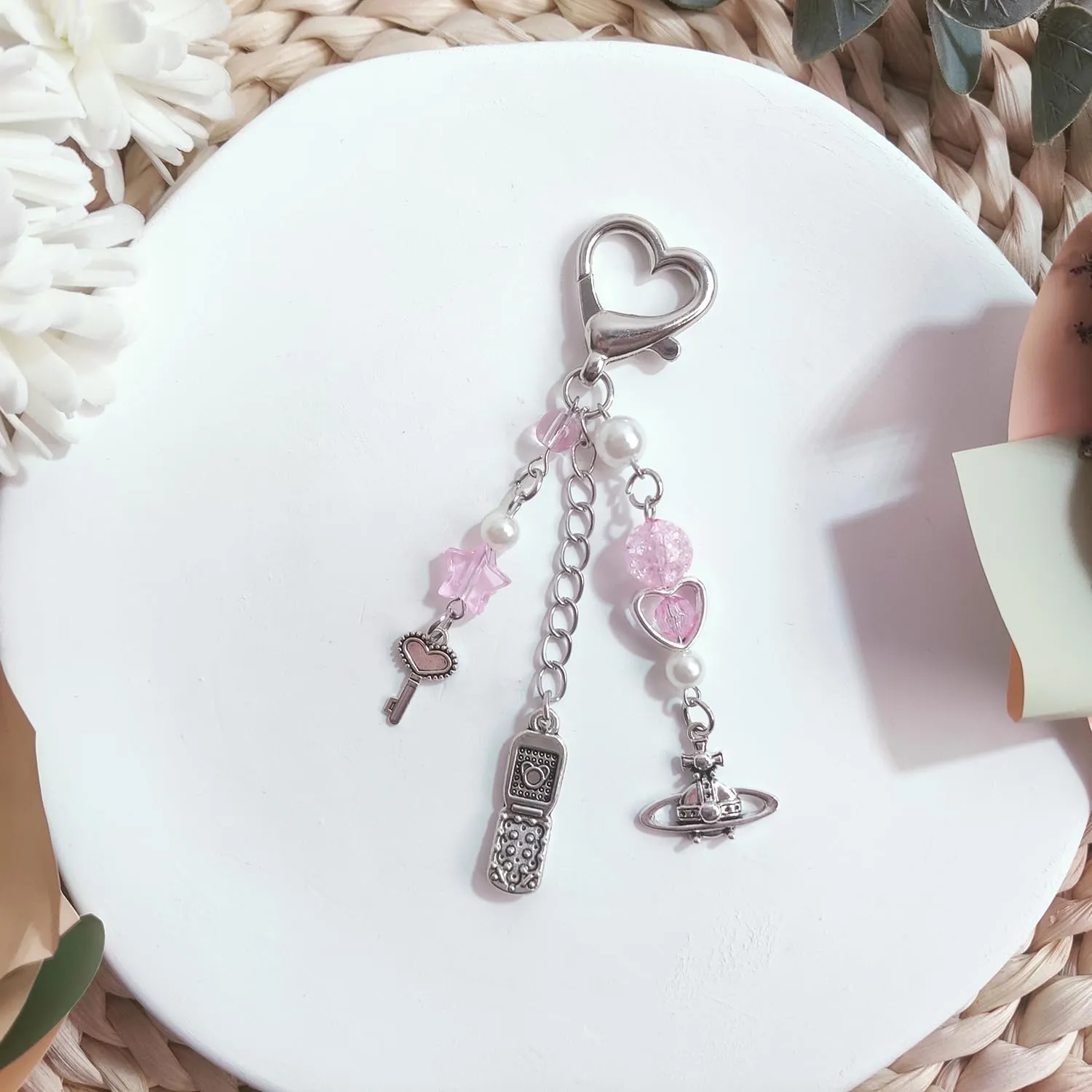 Cute Keychain Aesthetic Y2K Keychain Accessories Heart Butterfly Strawberry Bear Key Chain for Keys Bags Women Gifts