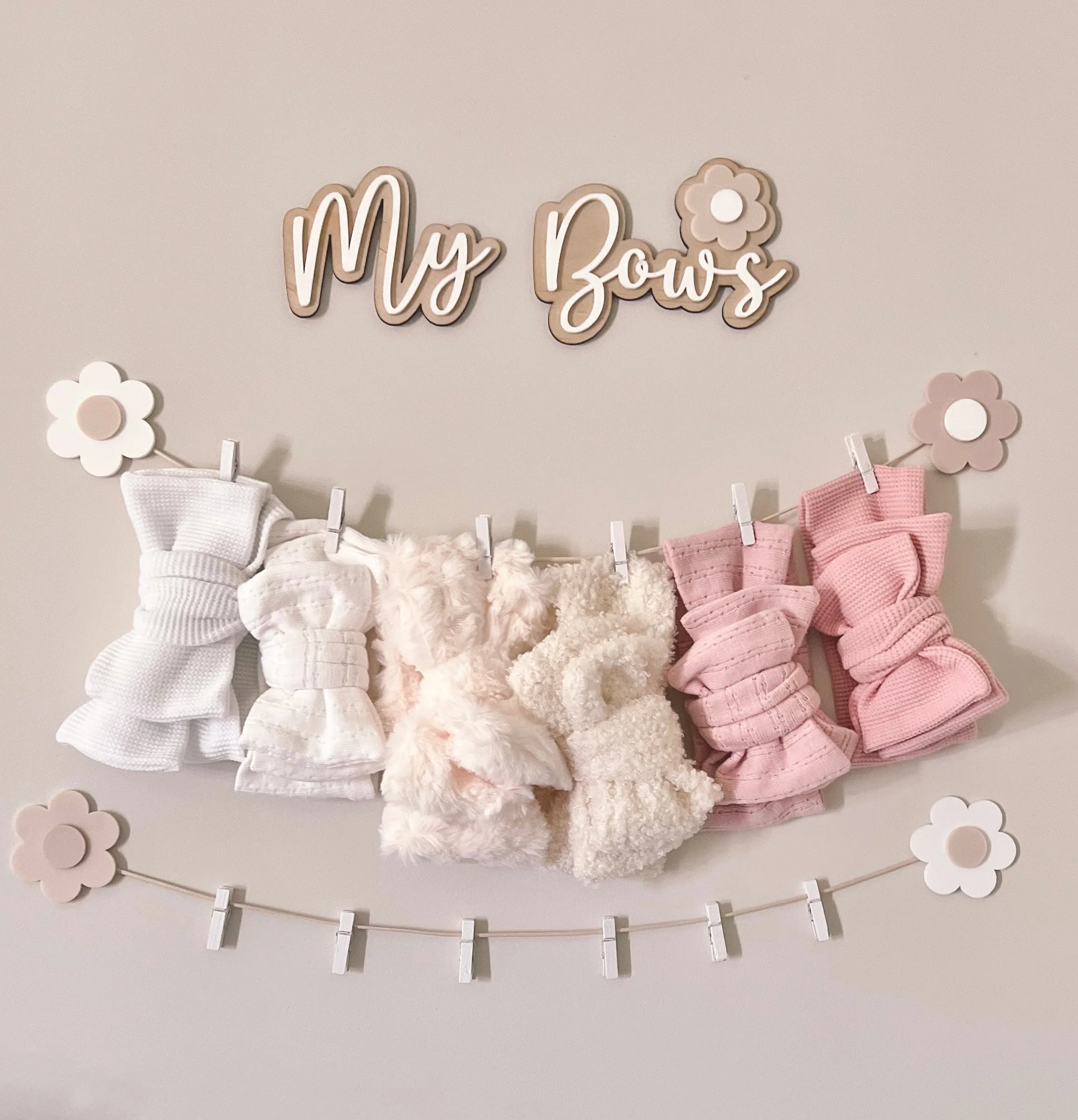 Daisy Bow Holder -  Small