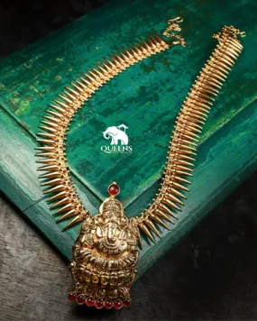 GANESHA OOSI MALAI
