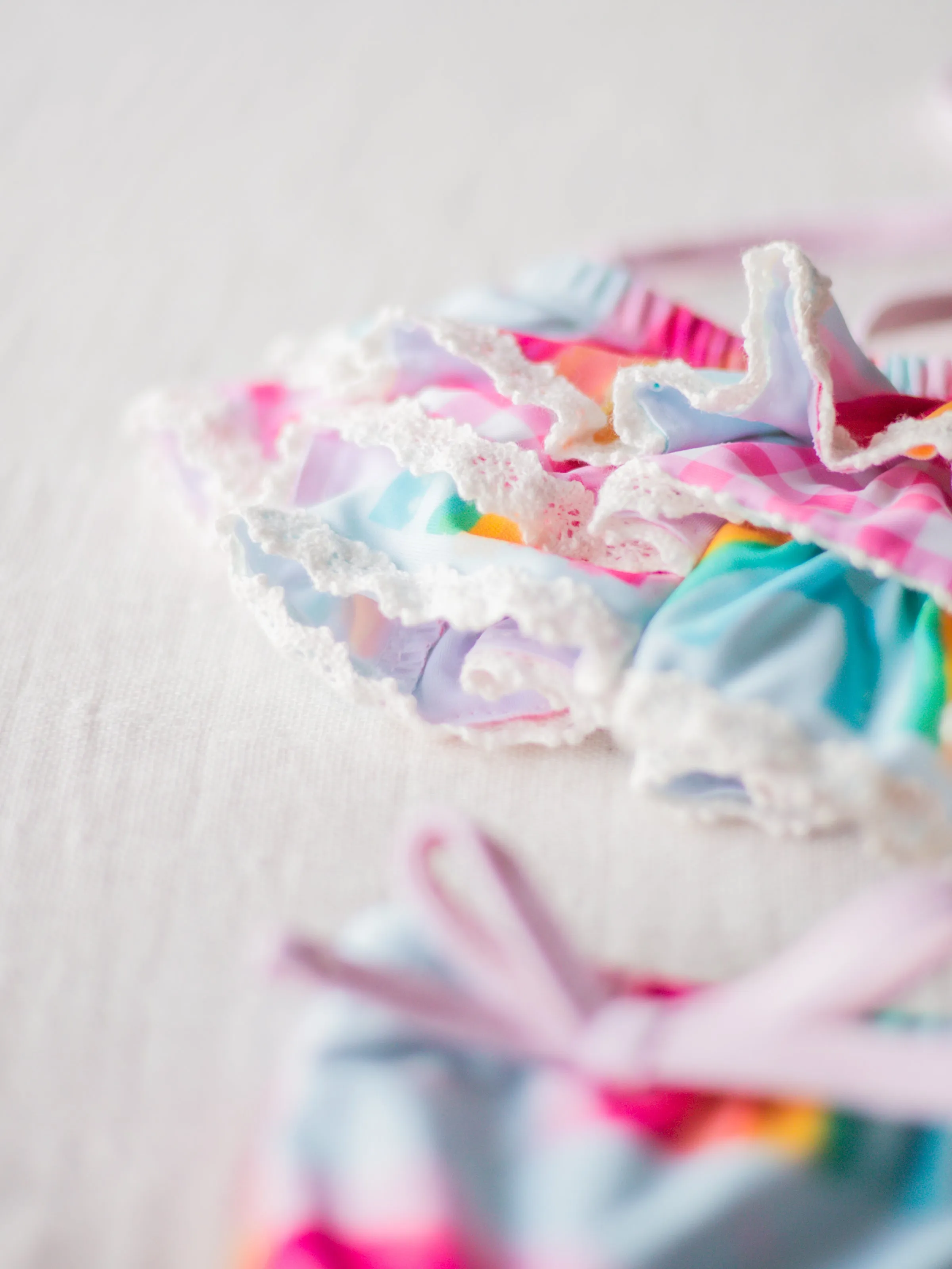 Milly Frilly - Candy Rainbows
