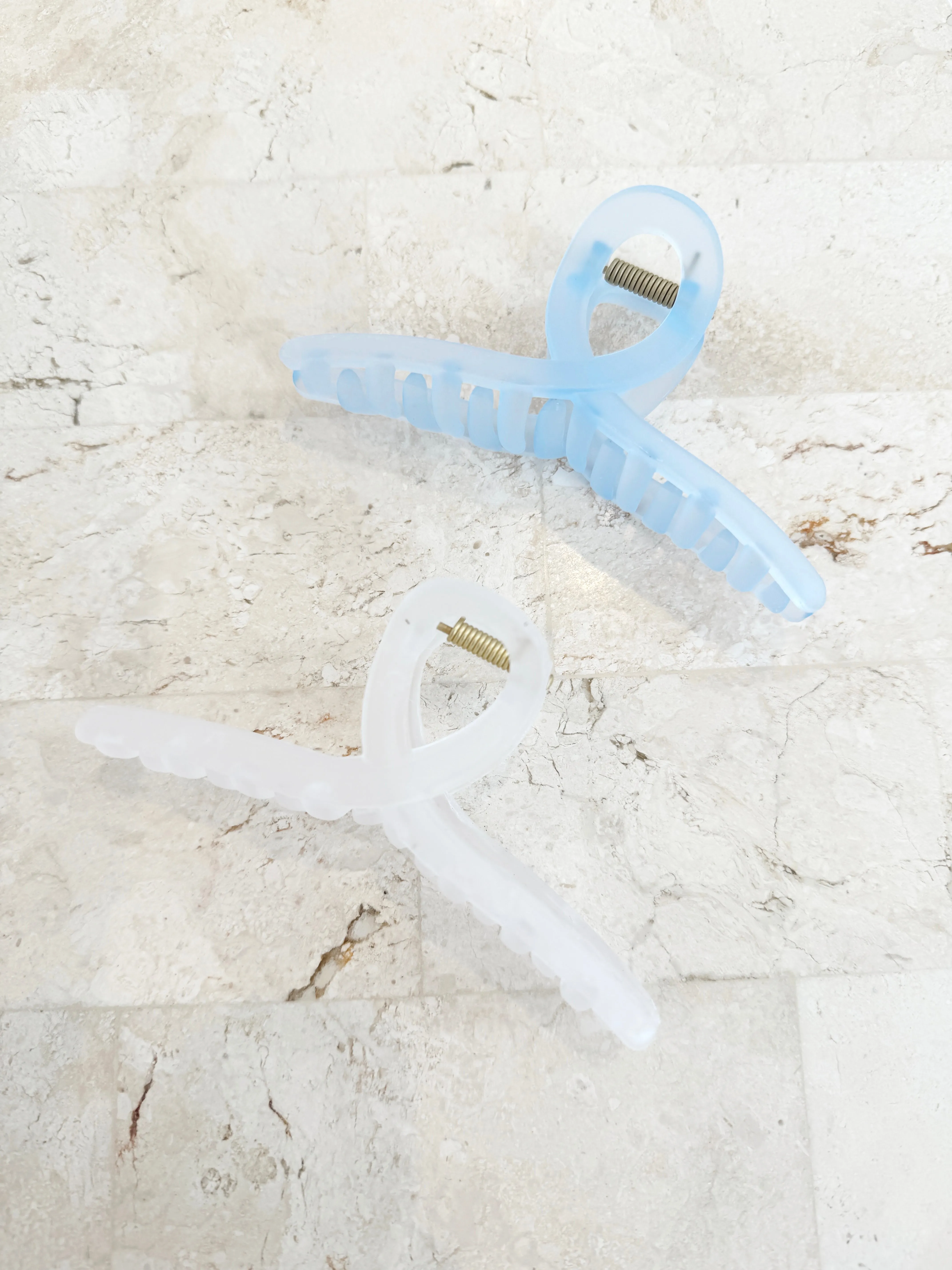 Mini Swirl Clip - Clear