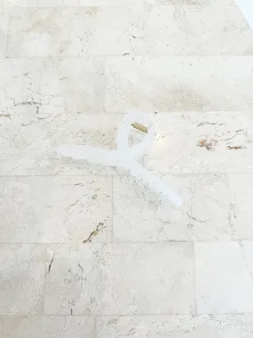 Mini Swirl Clip - Clear