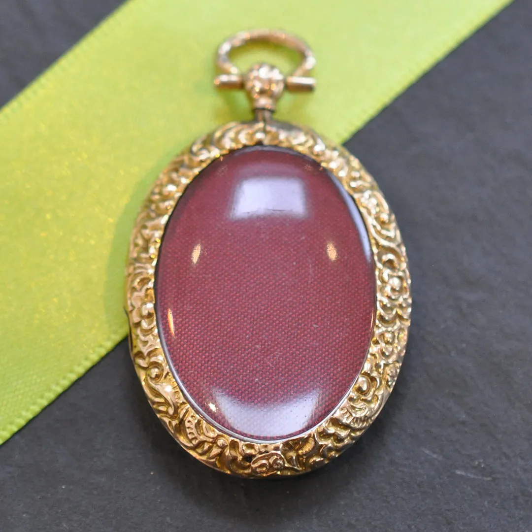 Oval Embossed Locket