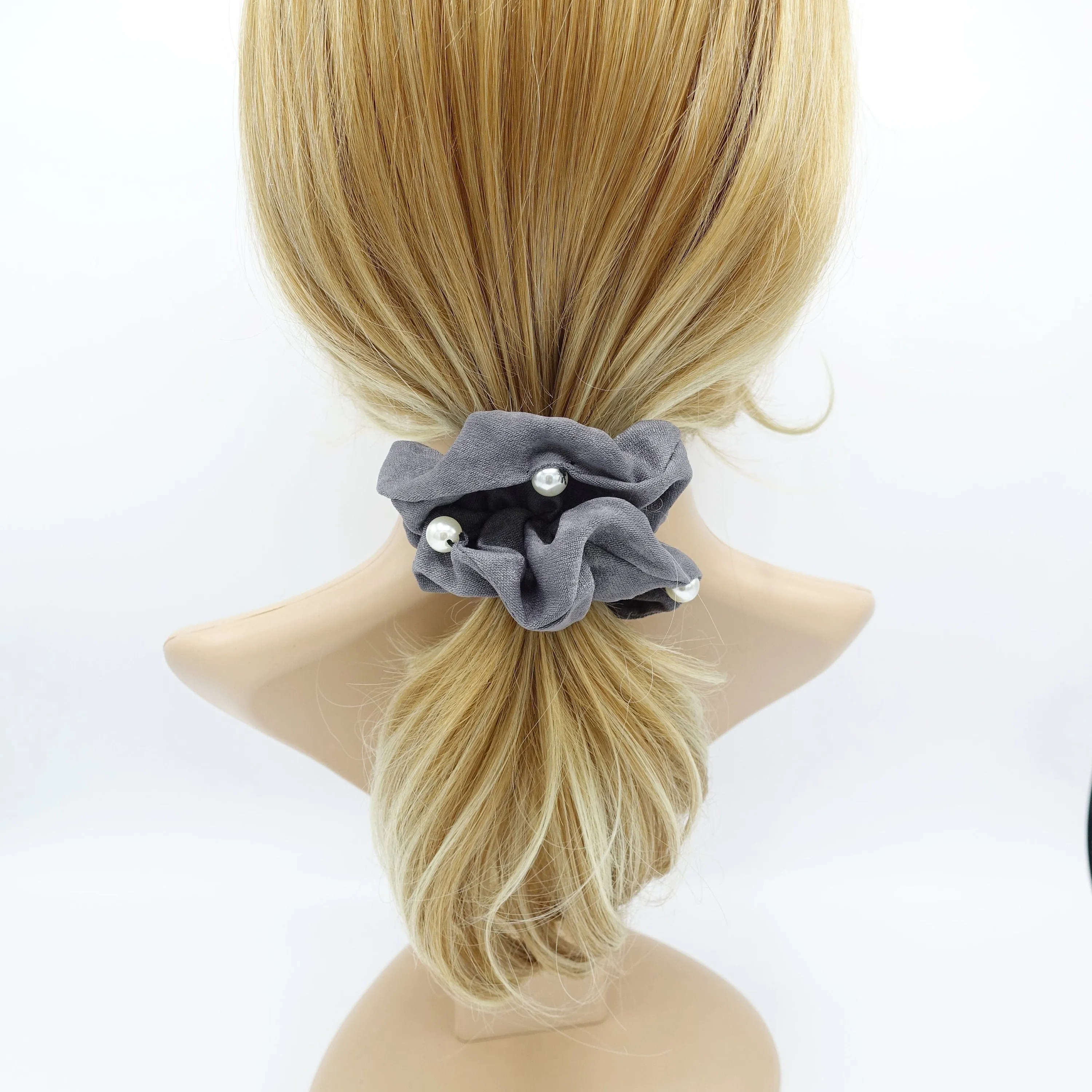 pearl attached glossy scrunchies women hair accessory