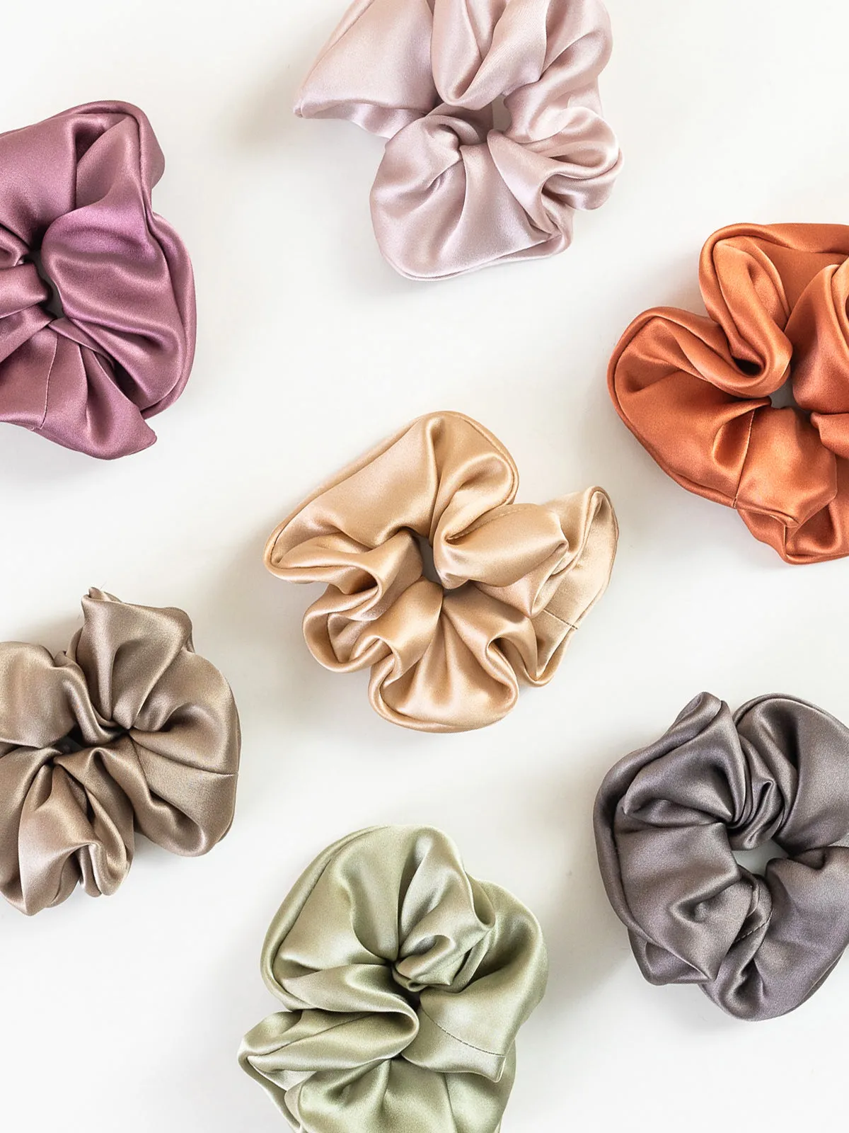 "Silken Hair" Silk Scrunchie Hair Tie - Pale Rose
