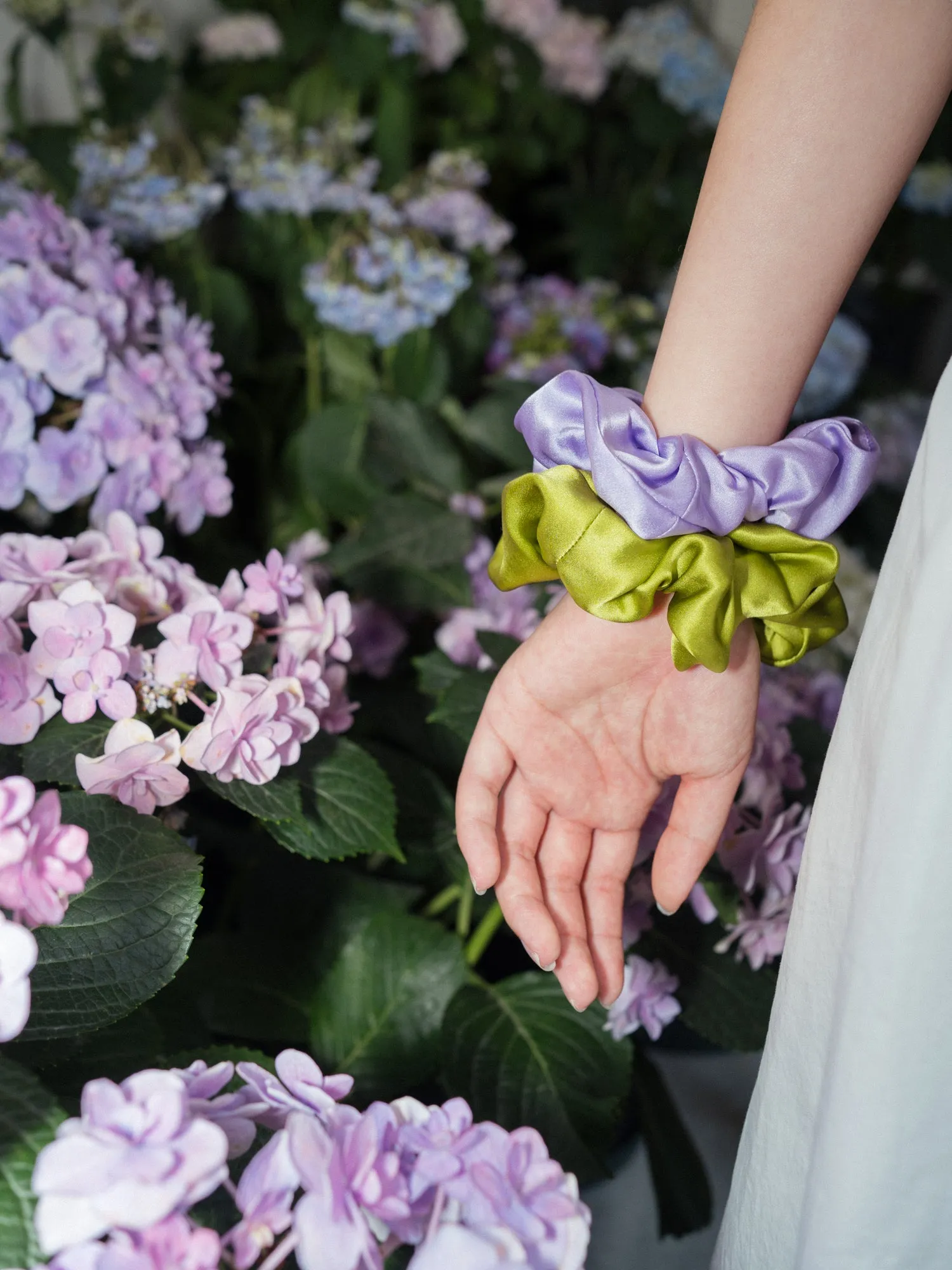 "Silken Hair" Silk Scrunchie Hair Tie - Purple