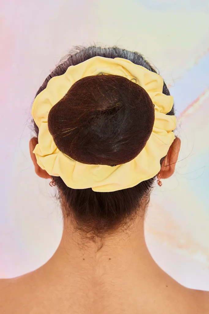 Scrunchie - Claudia Dean World