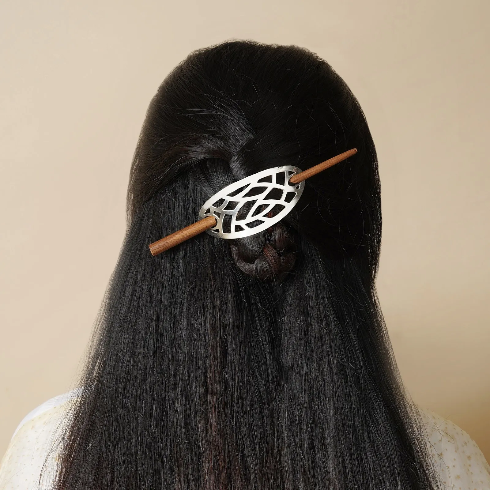 Teejh Aisha Silver lossy Bun Stick