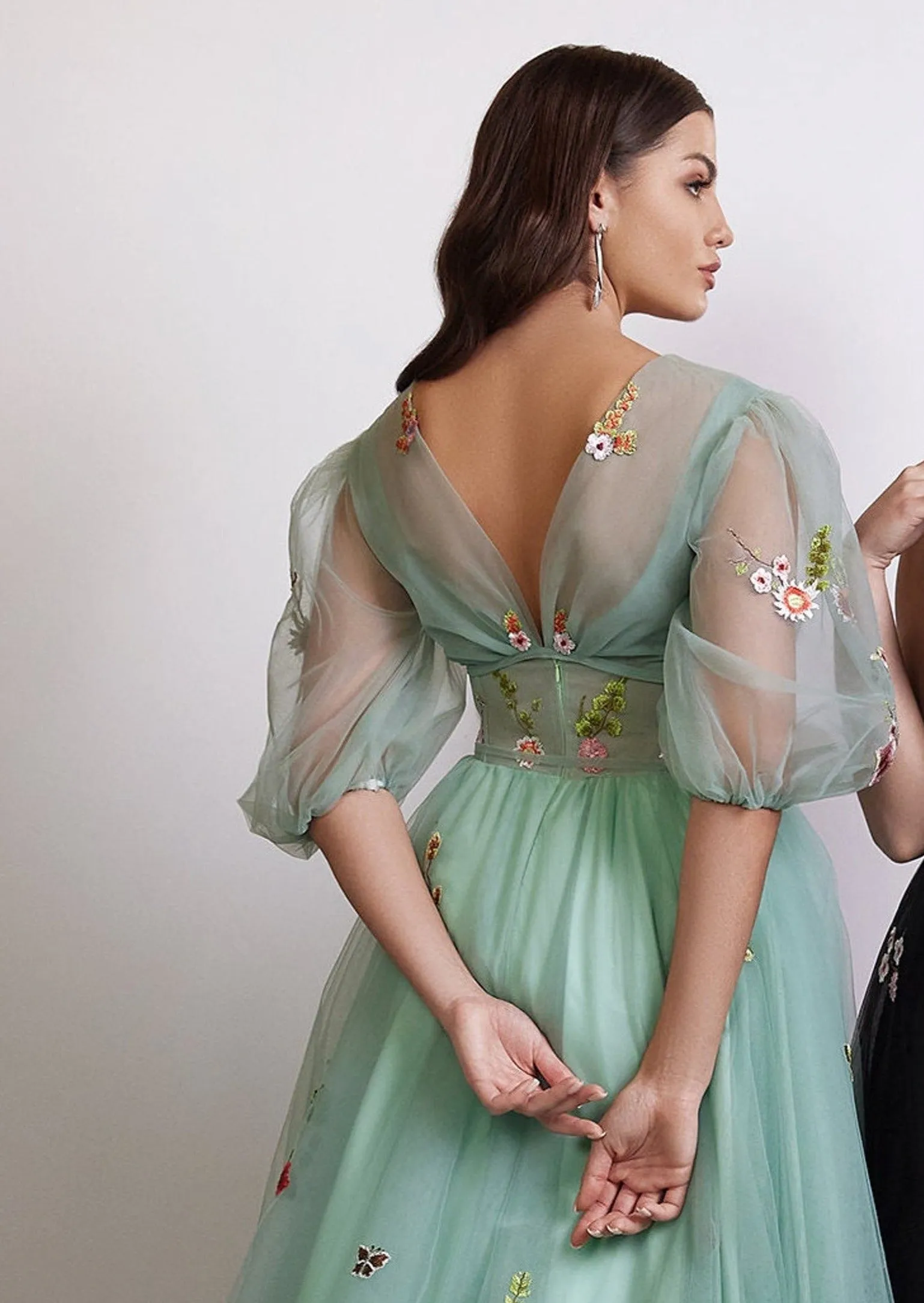 Two-in-One Floral Tulle Gown for Formal Occasions