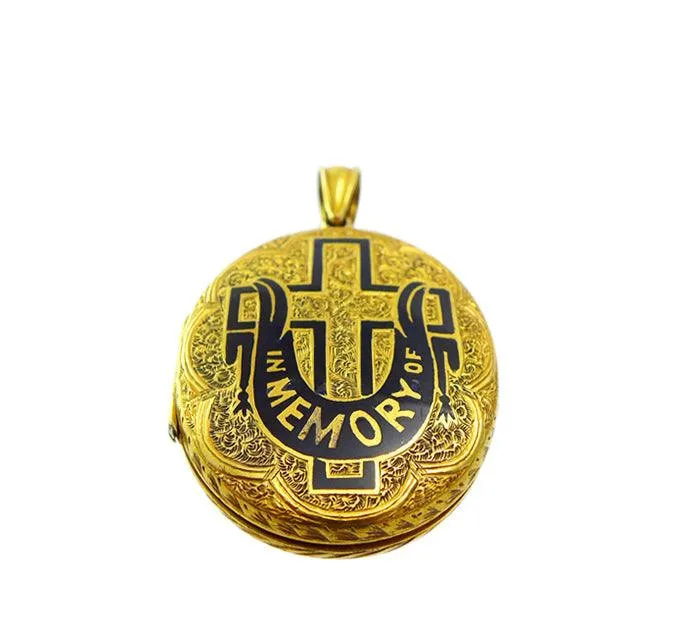 Elegant 18ct Victorian Mourning Locket