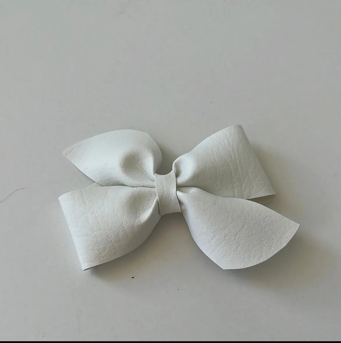 Vinyl bow(Bow #2)