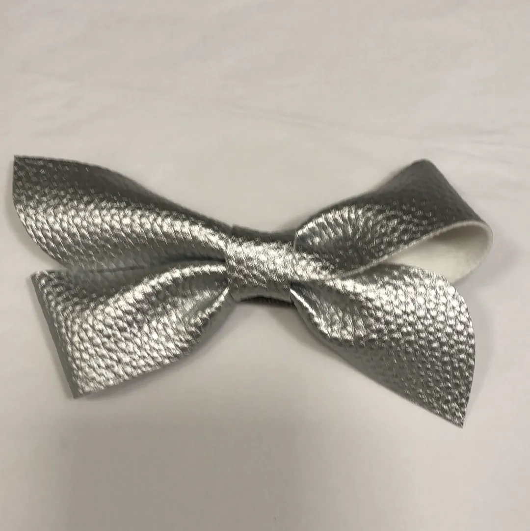 Vinyl bow(Bow #2)