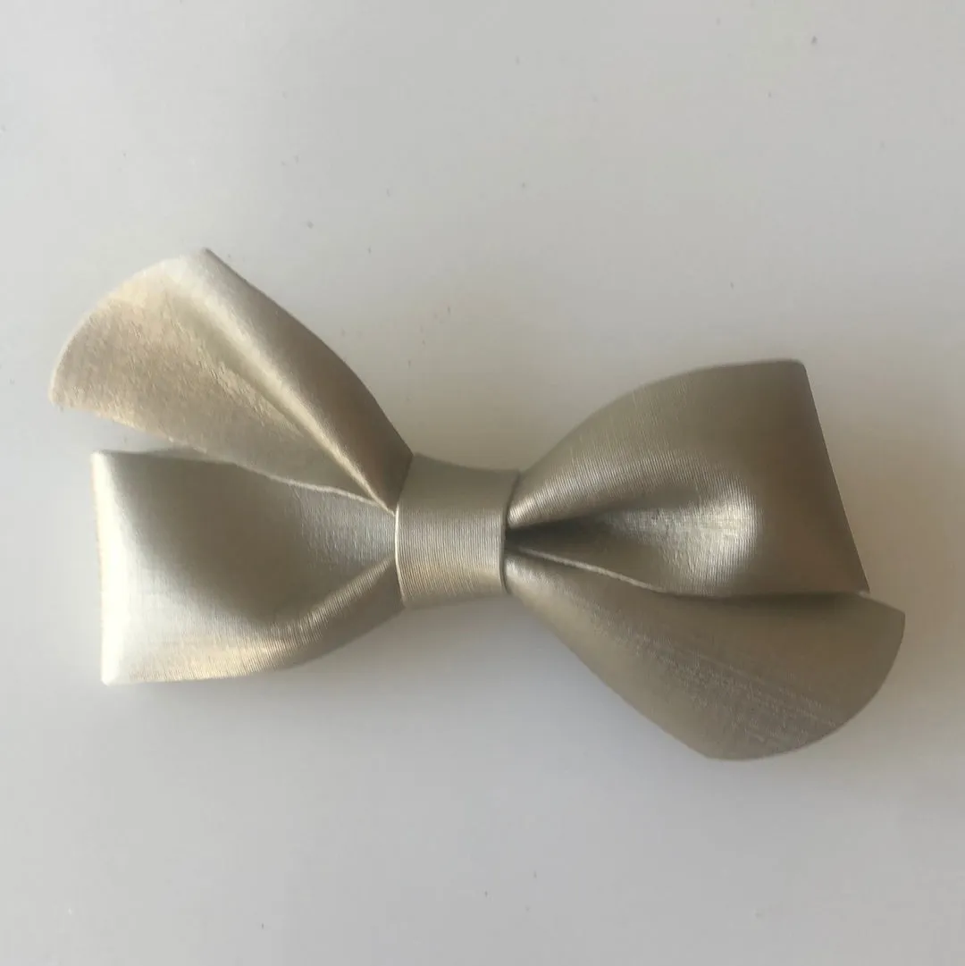 Vinyl bow(Bow #2)