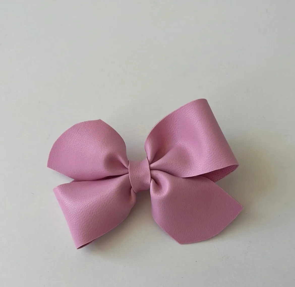 Vinyl bow(Bow #2)
